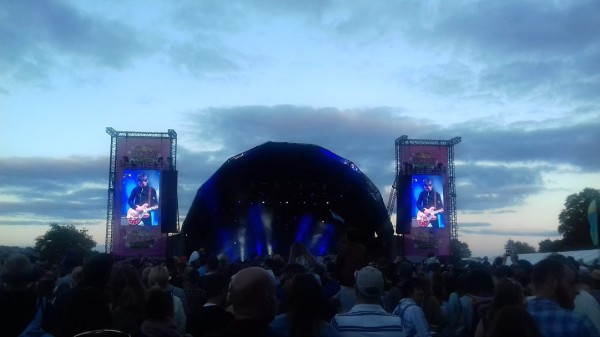 REVIEW: Sunday Sessions - Noel Gallagher's High Flying Birds