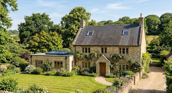 Gecko Roofing Ltd | Professional Roofing Services in Cheltenham & Gloucestershire