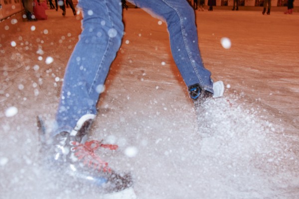 The_Cotswold_Ice_Rink_2026_06