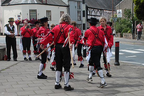 morris dancing folk festival