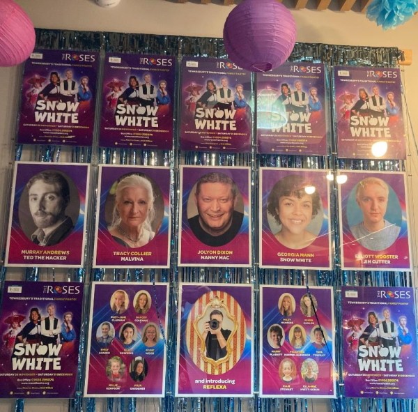 Roses Theatre panto Snow White