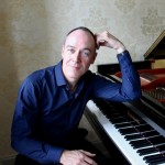 Leon McCawley (piano) 2022 CMS