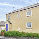 4 bedroom House For Sale - £410,000