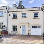 4 bedroom House For Sale - £550,000