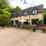 3 bed property for sale in Cleeve Hill, Cheltenham GL52 - £795,000