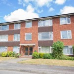 2 bedroom Apartment For Sale - Sterling Court, Cheltenham, GL51 8LY - £175,000