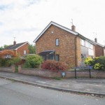2 bedroom Semi-detached house For Sale - Kingsmead Road, Cheltenham, GL51 0AL - £270,000