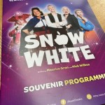 REVIEW: Snow White at the Roses Theatre, Tewkesbury until  31st December 2022