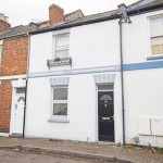 2 bedroom Terraced house For Sale - Bloomsbury Street, Cheltenham, GL - £250,000